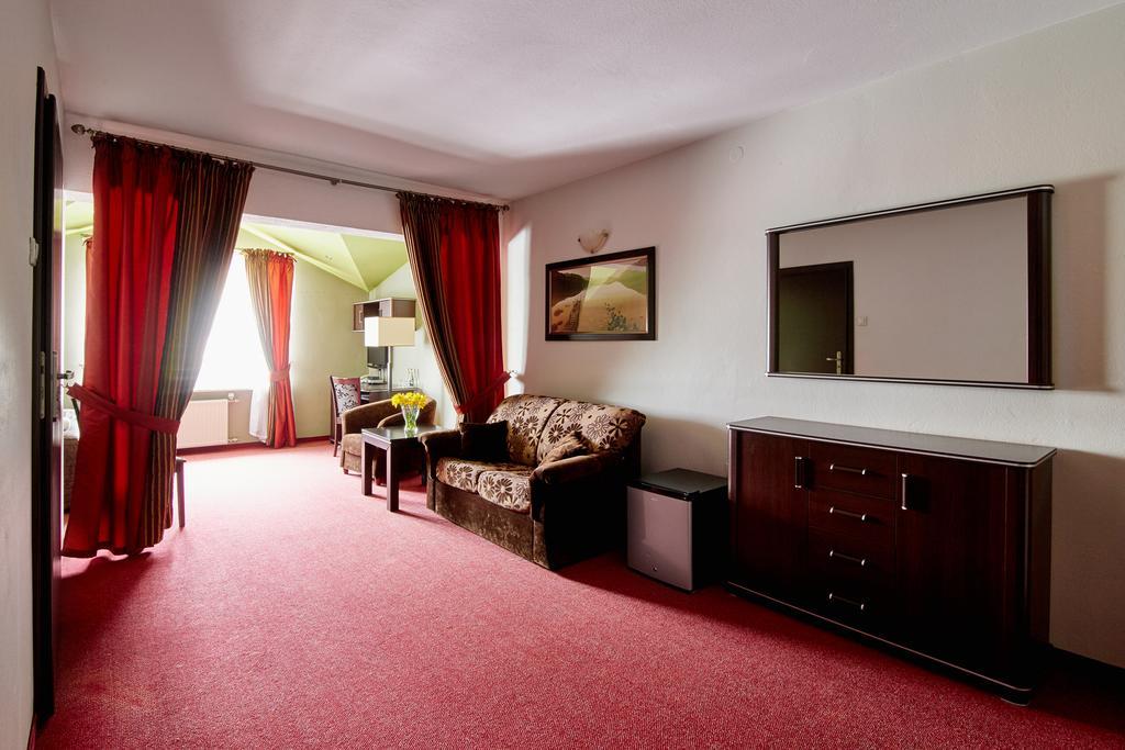 Rota Hotel Biala Podlaska Exterior photo